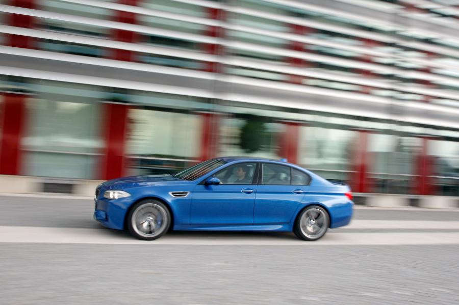  BMW M5 2012 года  (фото 50 из 319)